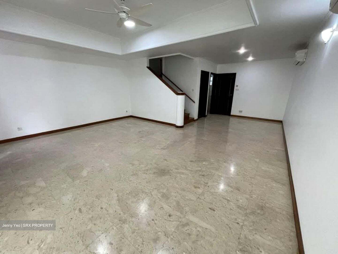 Mera Terrace (D16), Terrace #530821751